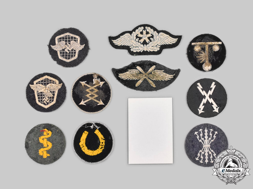 germany,_wehrmacht._a_mixed_lot_of_trade_and_specialist_insignia_c2020_450_mnc4030