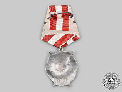 russia,_soviet_union._an_order_of_the_red_banner,_type_iii_c2020_457_mnc6405