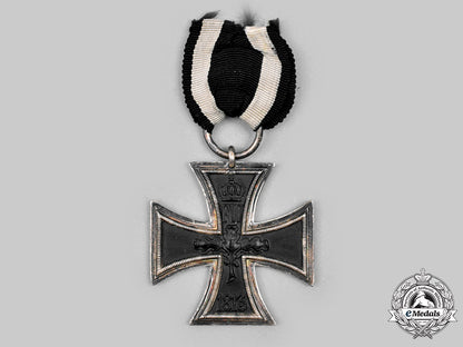 germany,_imperial._a1914_iron_cross_ii_class,_by_carl_dillenius_c2020_458_mnc1683