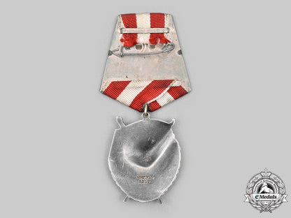 russia,_soviet_union._an_order_of_the_red_banner,_type_iv_c2020_460_mnc6412