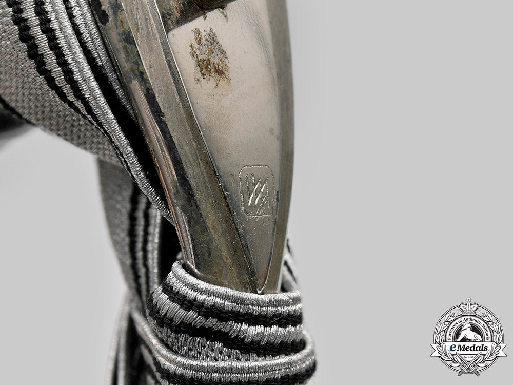 germany,_ss._an_allgemeine_ss_officer’s_dress_sword,_by_hermann_rath_c2020_470_mnc9394