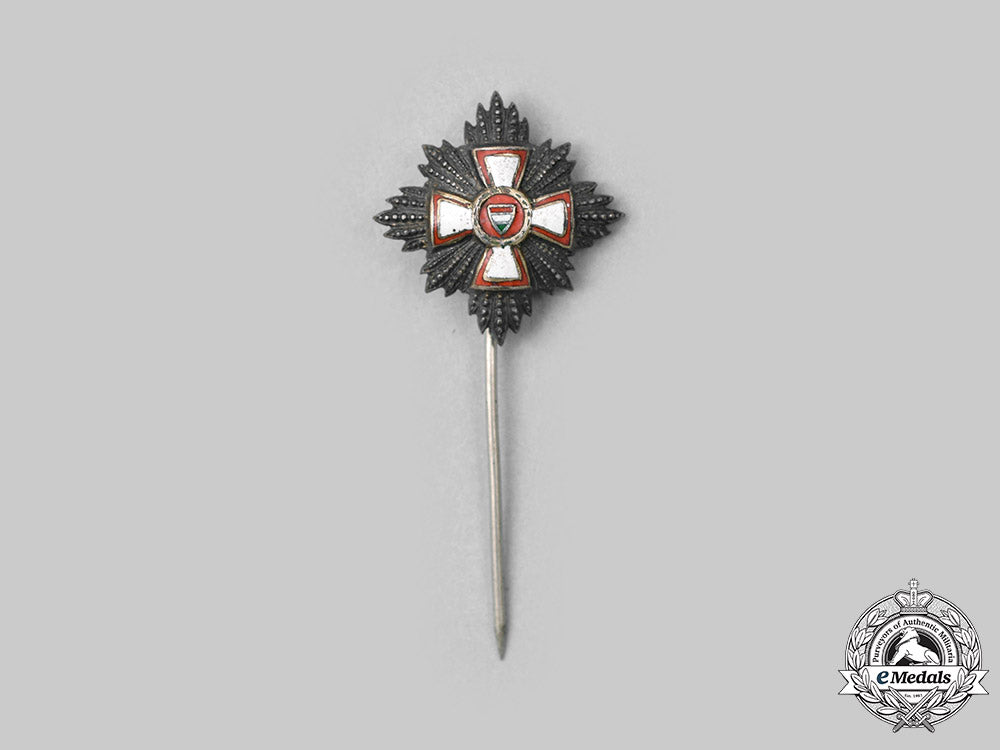 hungary,_republic._an_order_of_merit_of_the_hungarian_republic_miniature_breast_star,_c.1945_c2020_482_mnc5146_1_1