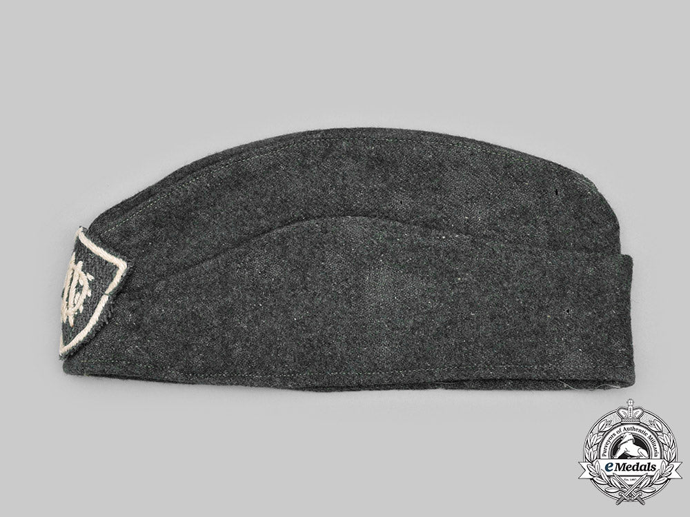 italy,_kingdom._a_mutilati_association_official’s_overseas_cap,_c.1925_c2020_500_mnc6915_1_1_1_1