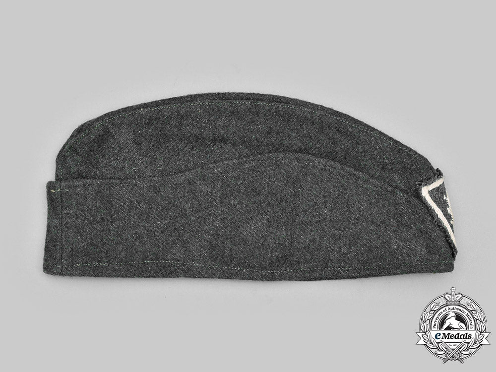 italy,_kingdom._a_mutilati_association_official’s_overseas_cap,_c.1925_c2020_501_mnc6918_1_1_1_1