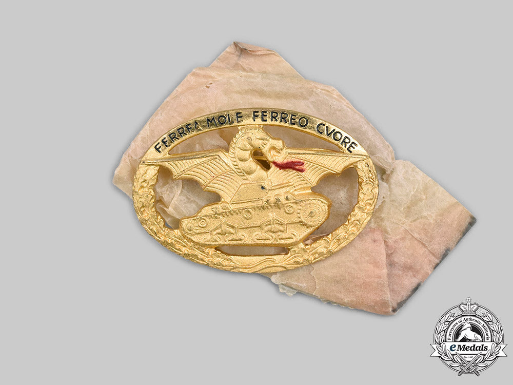 italy,_kingdom._a_mint_italian_commander’s_tank_badge,_c.1941_c2020_508_mnc3608