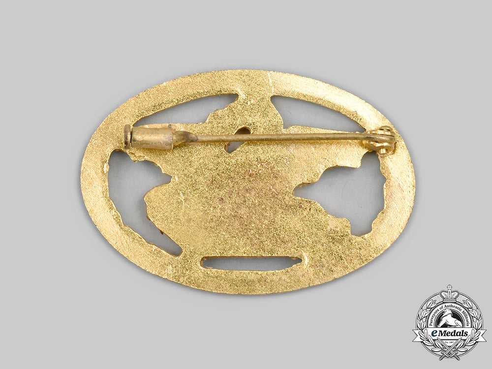 italy,_kingdom._a_mint_italian_commander’s_tank_badge,_c.1941_c2020_510_mnc3605