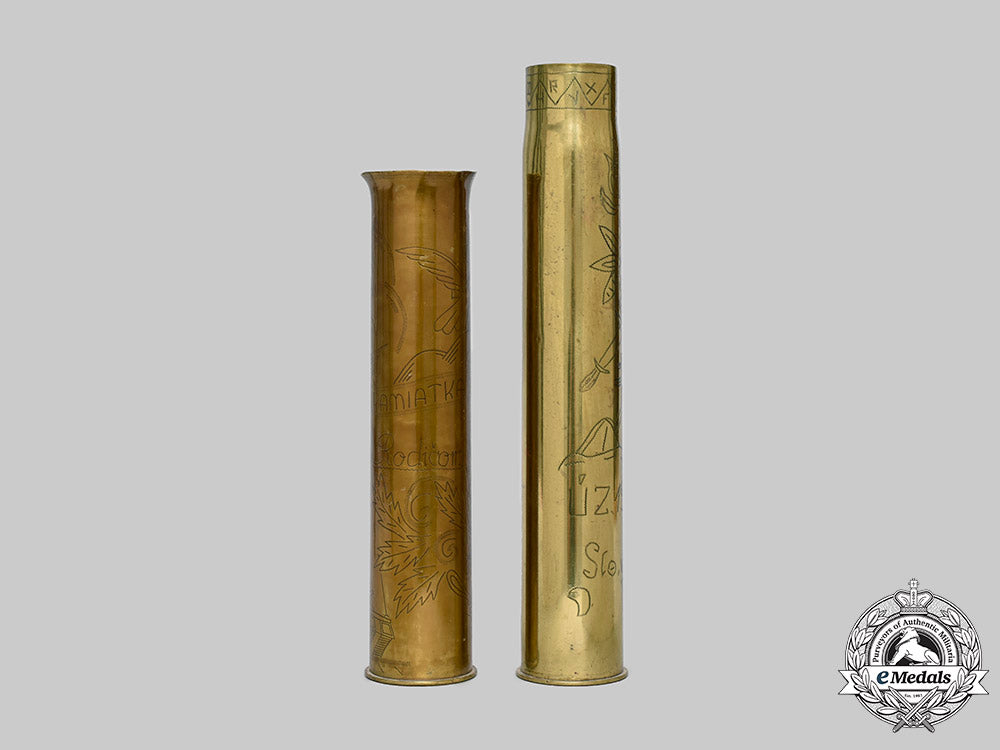 slovakia,_i_republic._a_pair_of_russian_front_trench_art_brass_shell_cases1943_c2020_510_mnc8718_1