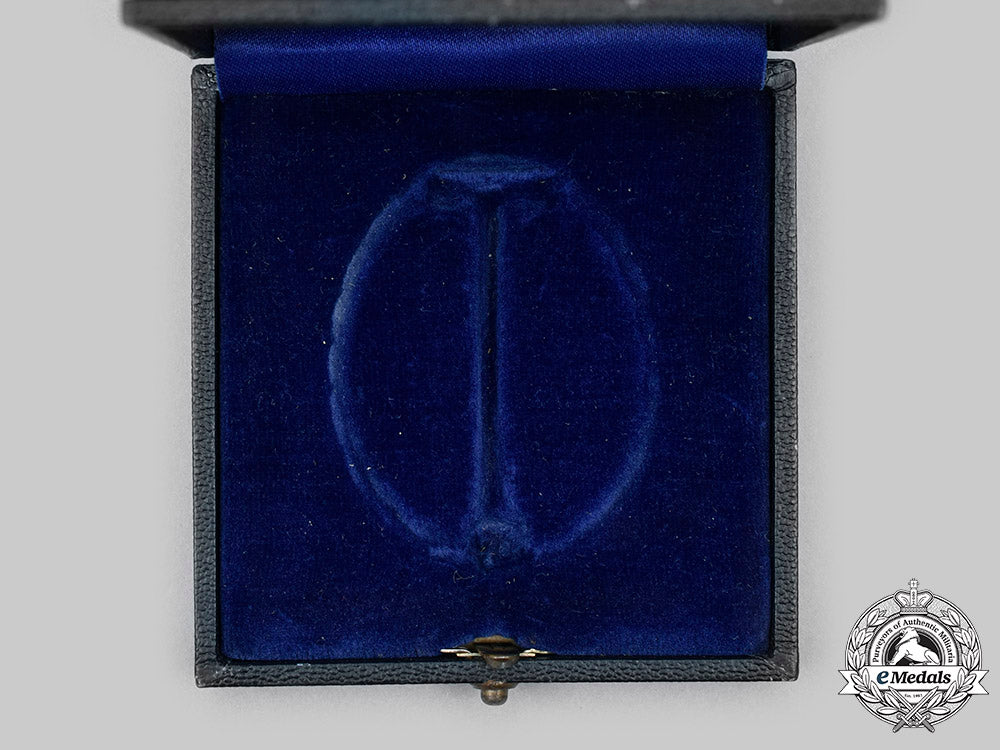 germany,_luftwaffe._a_fallschirmjäger_badge,_with_case,_by_wilhelm_deumer_c2020_522_mnc5061_1
