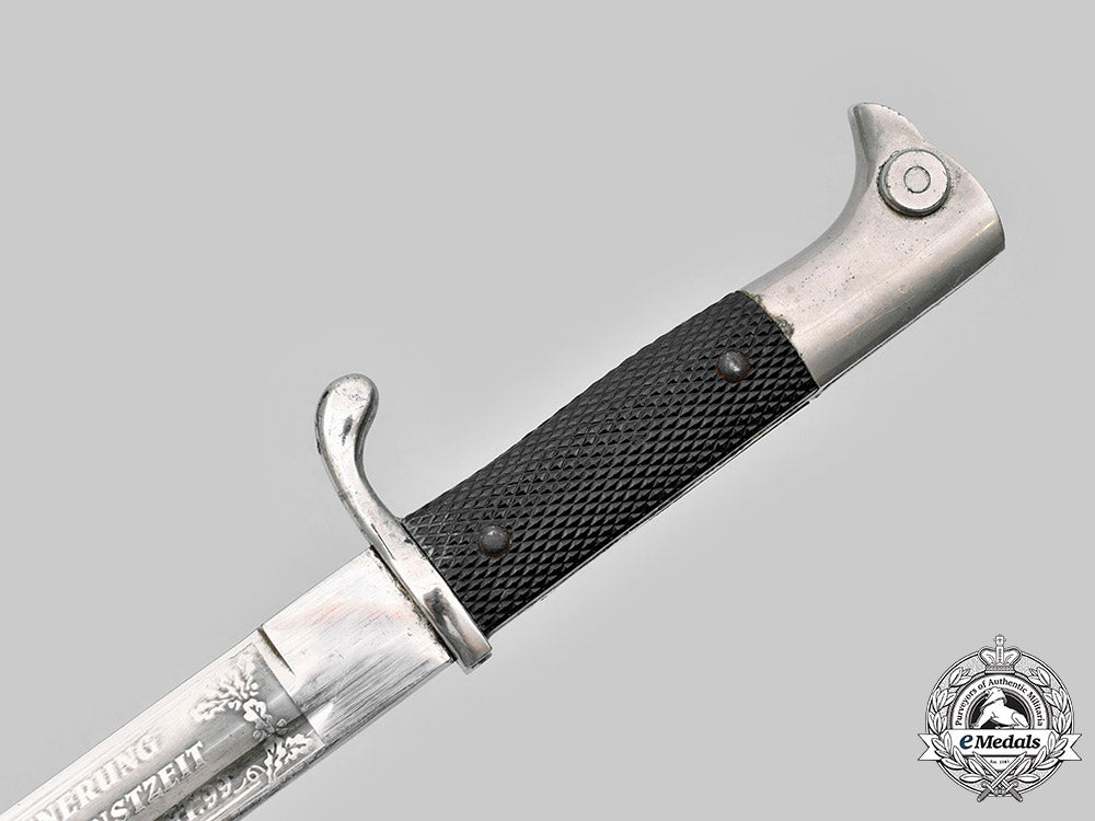 germany,_heer._a_dress_bayonet_to_a_veteran_of_gebirgsjäger-_regiment99,_by_carl_eickhorn_c2020_552_mnc2031