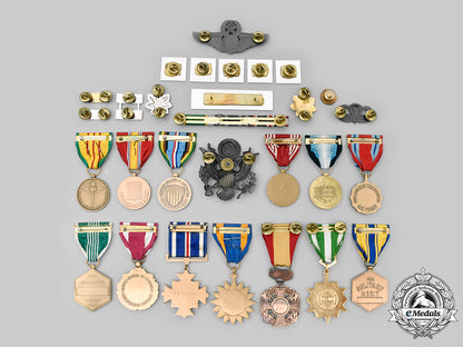 united_states._a_group_attributed_to_lieutenant_colonel_james_e._hagler,_united_states_air_force_c2020_555_mnc9991_1