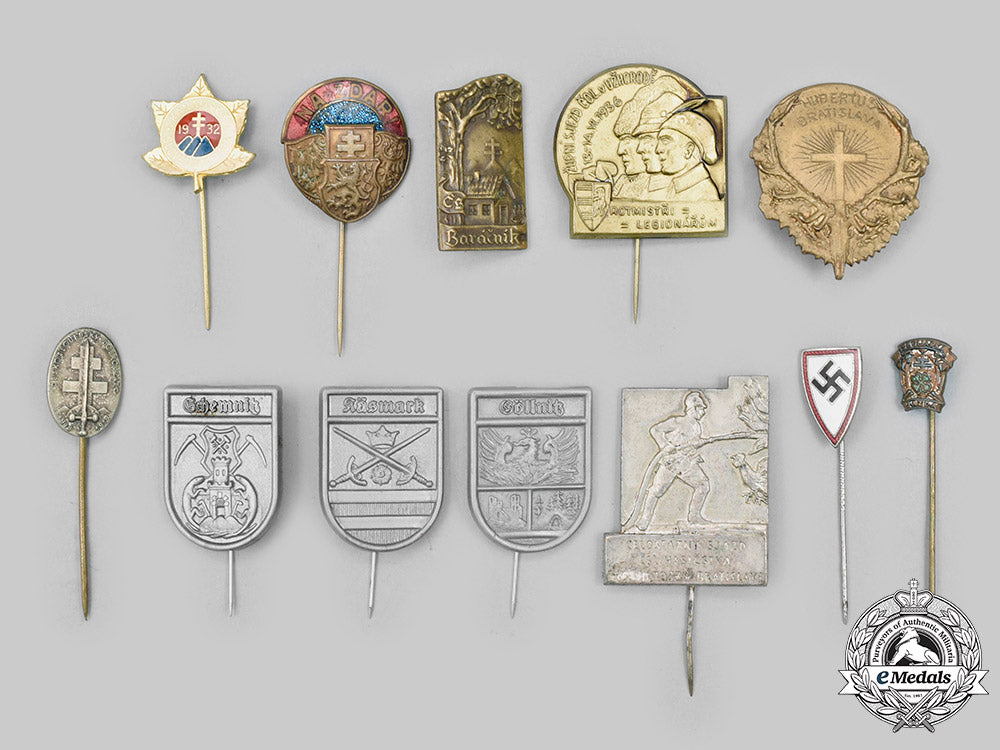 czechoslovakia,_i_republic;_slovakia,_i_republic._a_lot_of_ten_stickpins_and_two_badges_c2020_560_mnc7978