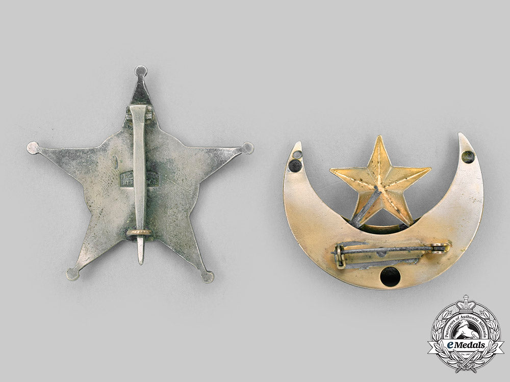 turkey,_ottoman_empire._a_pair_of_badges_c2020_561_mnc2561