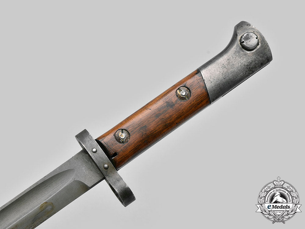 slovakia,_i_republic._a_slovakian_army_vz24_bayonet,_byčeskoslovenská_zbrojovka_c2020_568_mnc7995