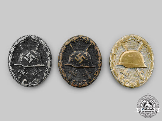germany,_wehrmacht._a_lot_of_wound_badges_c2020_577_mnc2609