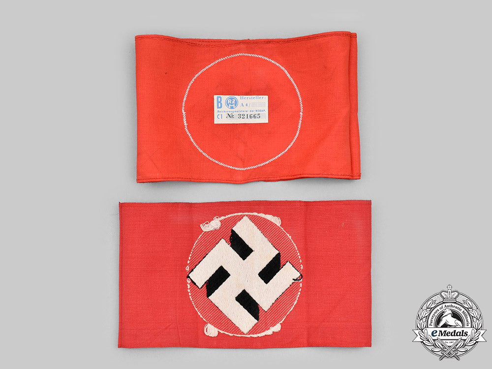 germany,_nsdap._a_pair_of_membership_armband_c2020_585_mnc5654