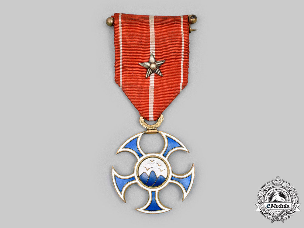 czechoslovakia,_republic._an_order_of_the_falcon_c2020_586_mnc5657