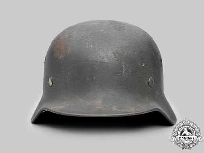 germany,_heer._a_single_decal_m40_steel_helmet,_by_f.w._quist_c2020_591_mnc3139_1