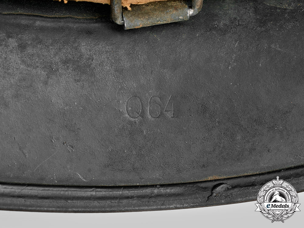 germany,_heer._a_single_decal_m40_steel_helmet,_by_f.w._quist_c2020_597_mnc3147_1