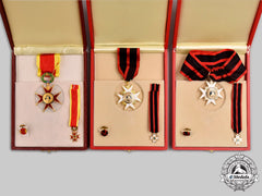 Vatican. A Lot Of Three Vatican Orders, Fullsize And Miniature Cased Sets, Modern Issue