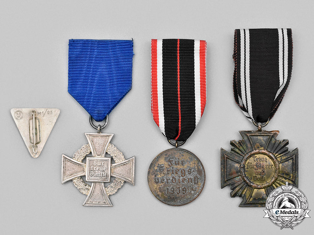 germany,_third_reich._a_mixed_lot_of_decorations_c2020_617_mnc1728_1