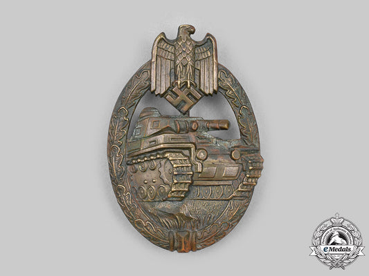 germany,_wehrmacht._a_panzer_assault_badge,_bronze_grade_c2020_622_mnc1743_1_1