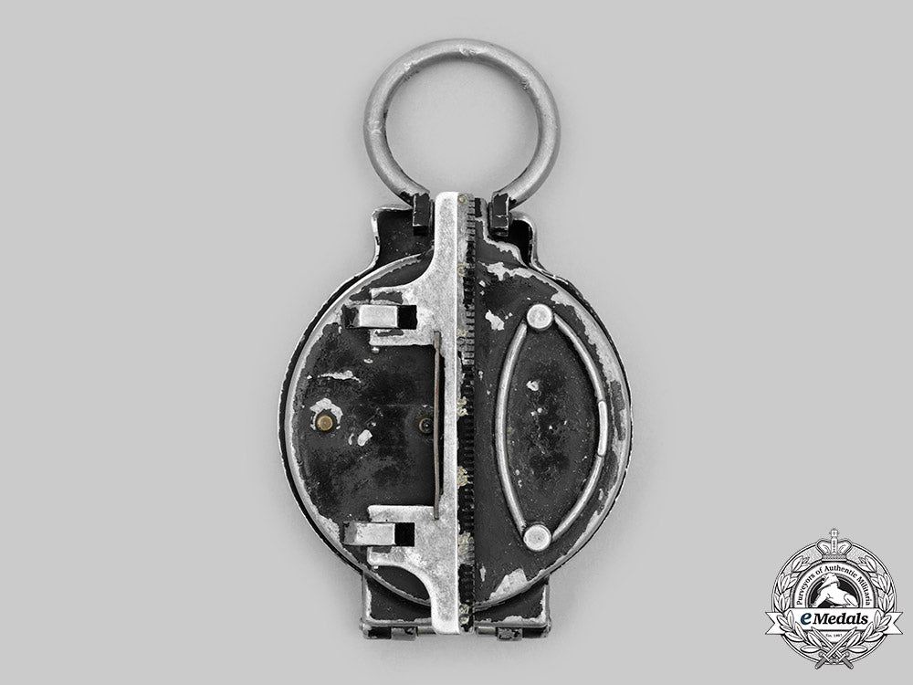 germany,_wehrmacht._a_field_compass_c2020_628_mnc9753