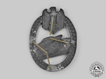germany,_wehrmaht._a_panzer_marksmanship_lanyard_insignia_c2020_645_mnc3203_1