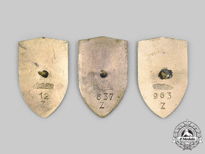 yugoslavia,_kingdom._a_lot_of_three_war_veteran's_badges,_c.1935_c2020_648_mnc7900_1