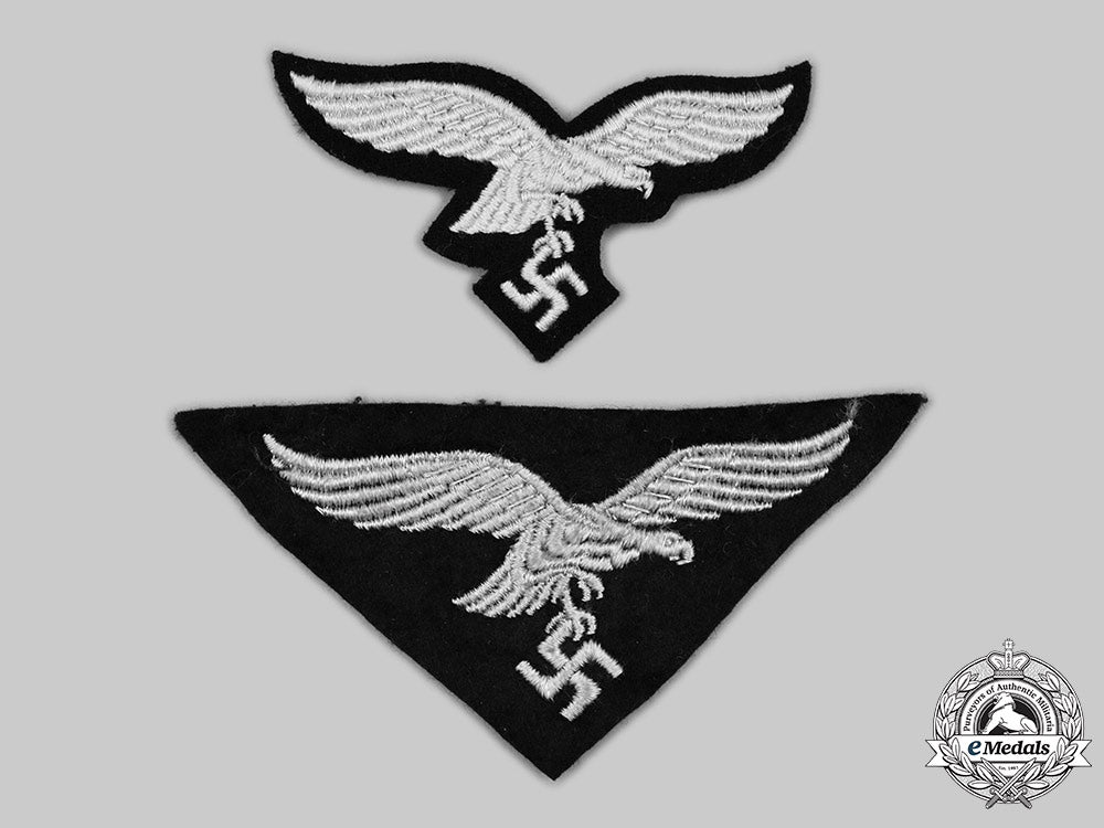 germany,_luftwaffe._a_pair_of_eagle_insignia_c2020_659_mnc2052_1