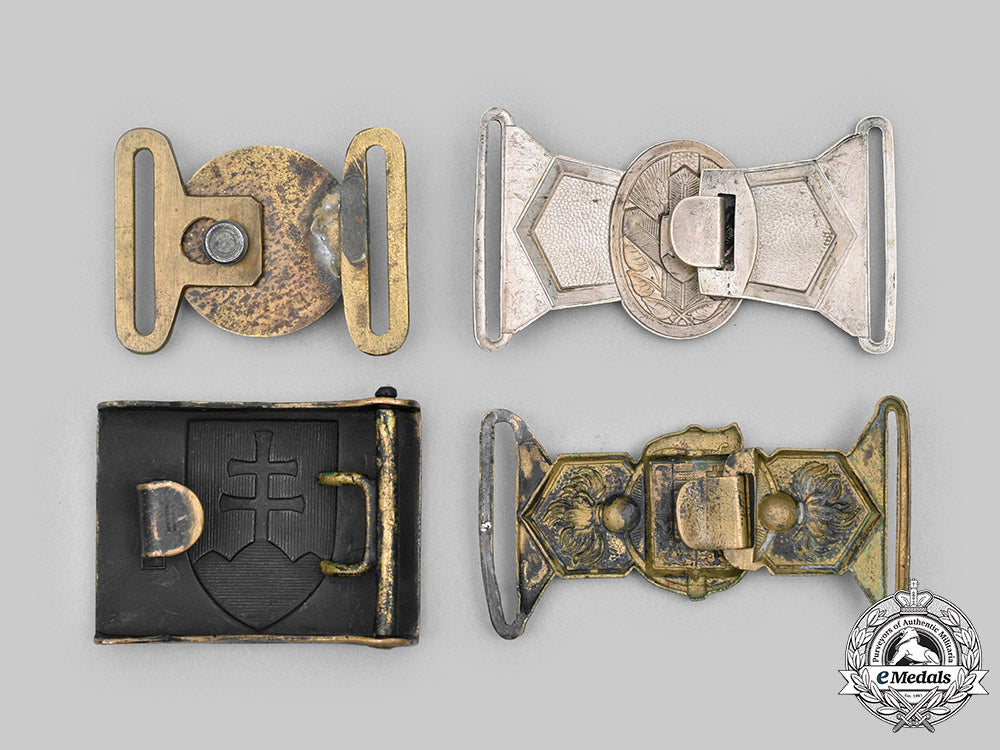 czechoslovakia,_slovakia._a_lot_of_four_belt_buckles_c2020_671_mnc5876