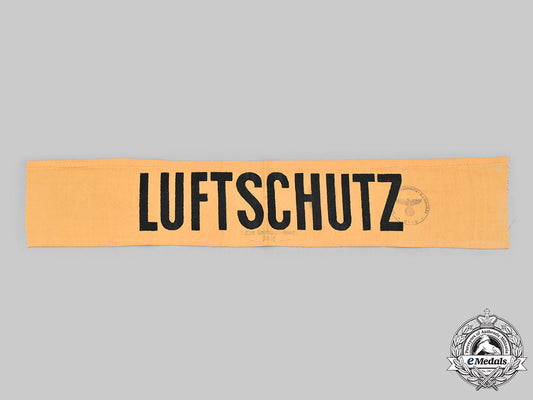 germany,_third_reich._a_prague_district_air_protection_personnel_armband_c2020_674_mnc5890