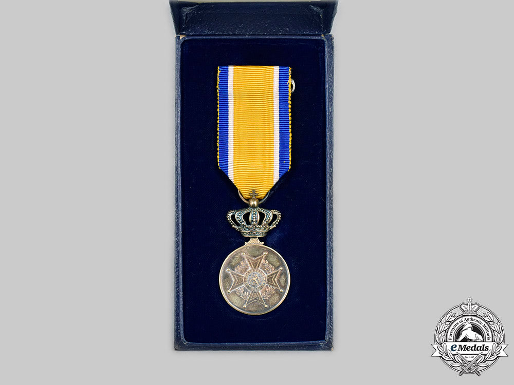 netherlands,_kingdom._an_order_of_orange-_nassau,_civil_division,_silver_grade_medal,_c.1960_c2020_687_mnc1809_1
