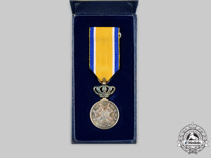 netherlands,_kingdom._an_order_of_orange-_nassau,_civil_division,_silver_grade_medal,_c.1960_c2020_687_mnc1809_1