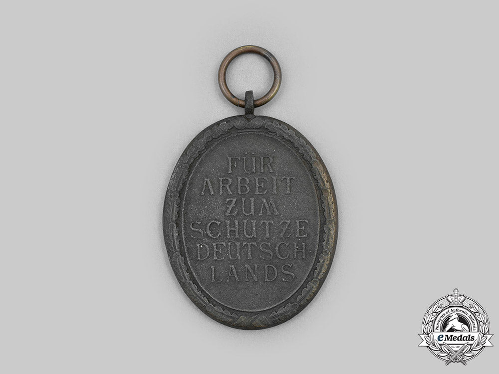 germany,_wehrmacht._a_west_wall_medal_c2020_695_mnc3511
