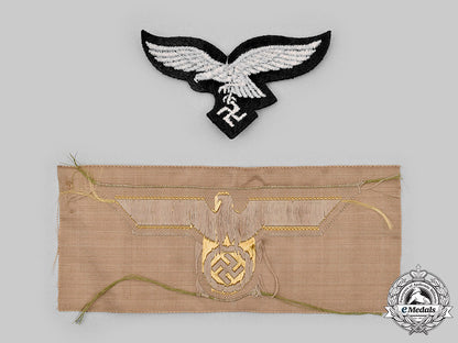 germany,_third_reich._a_lot_of_badges_and_insignia_c2020_699_mnc0071_1