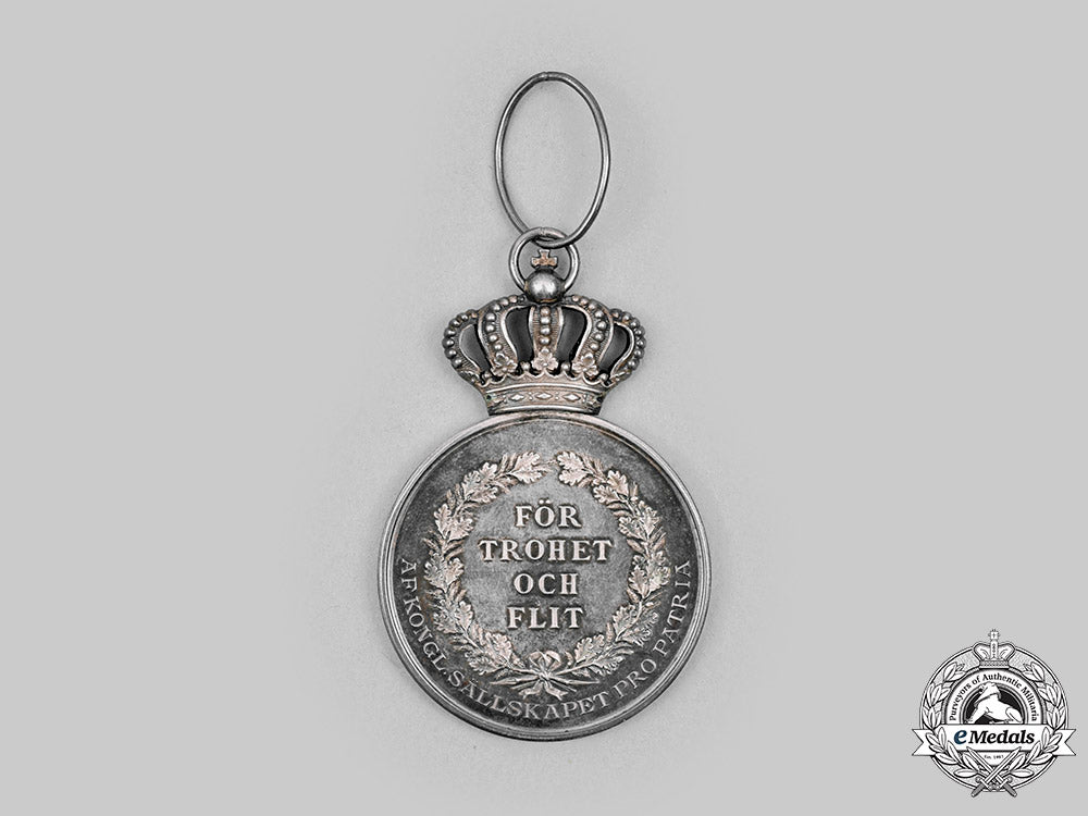 sweden,_kingdom._a_royal_pro_patria_medal_for_fidelity_and_diligence1918,_ii_class_silver_grade_c2020_709_mnc0355