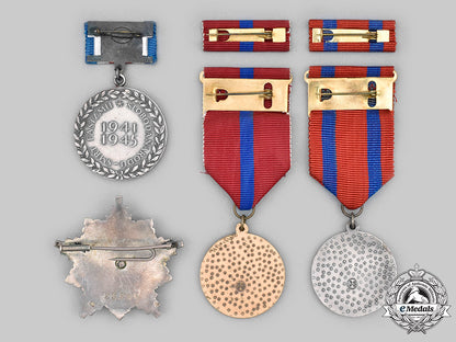 yugoslavia,_czechoslovakia._a_lot_of_four_socialist_awards_and_eight_award_booklets_c2020_713_mnc5987-_1__1_1