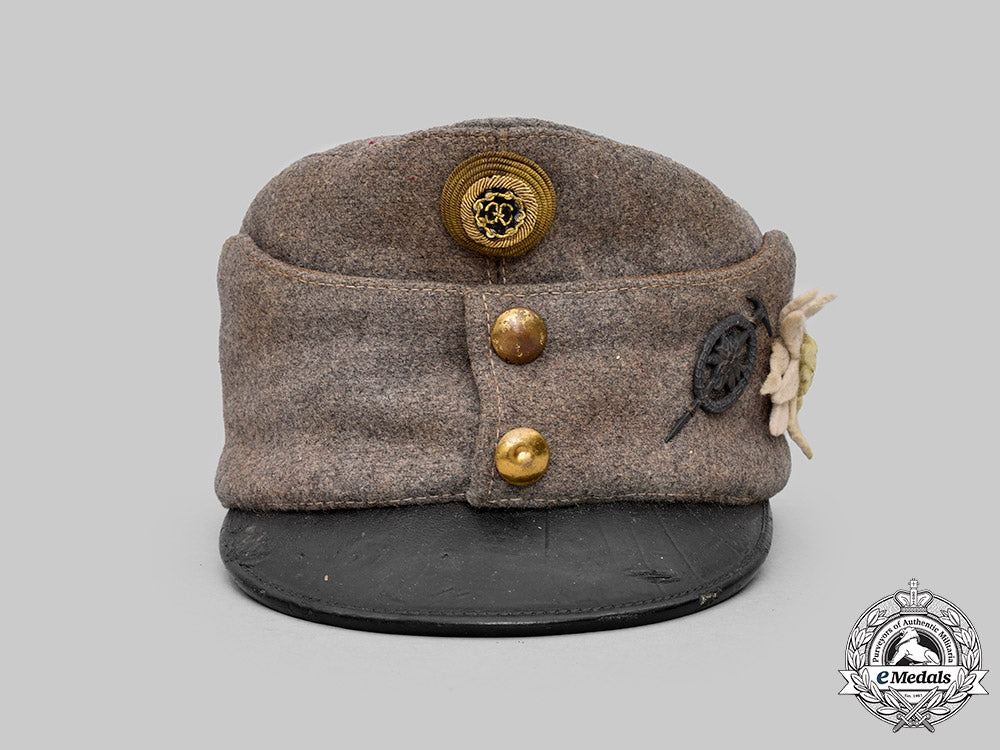 austria-_hungary,_empire._a_rare_bergführer_officer’s_field_cap,_with_insignia_c2020_735_mnc0373_1