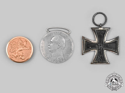 germany,_imperial._a_lot_of_medals_and_insignia_c2020_743_mnc2850_1