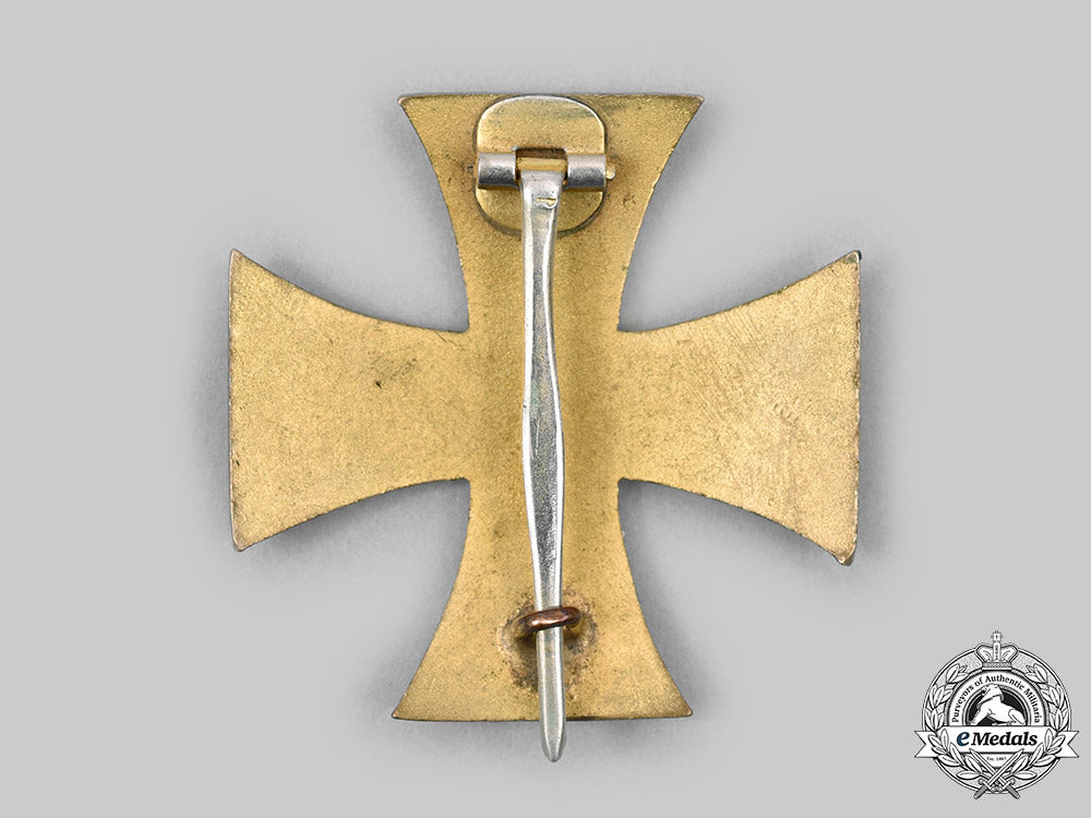 mecklenburg-_schwerin,_grand_duchy._a_military_merit_cross,_i_class_c2020_750_mnc6259_1