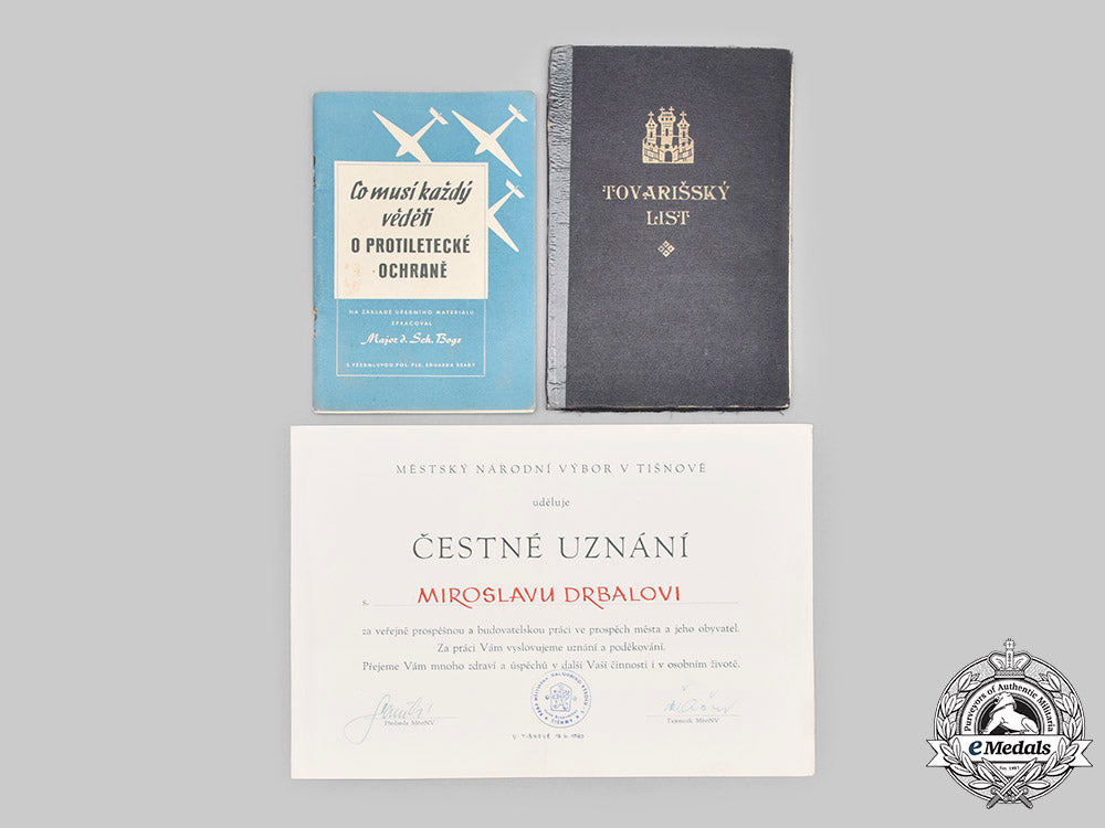 czechoslovakia,_slovakia._a_lot_of_assorted_items_c2020_757_mnc0482_1_1_1