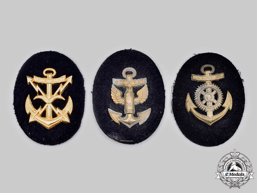 germany,_kriegsmarine._a_lot_of_trade_specialist_sleeve_insignia_c2020_758_mnc3383