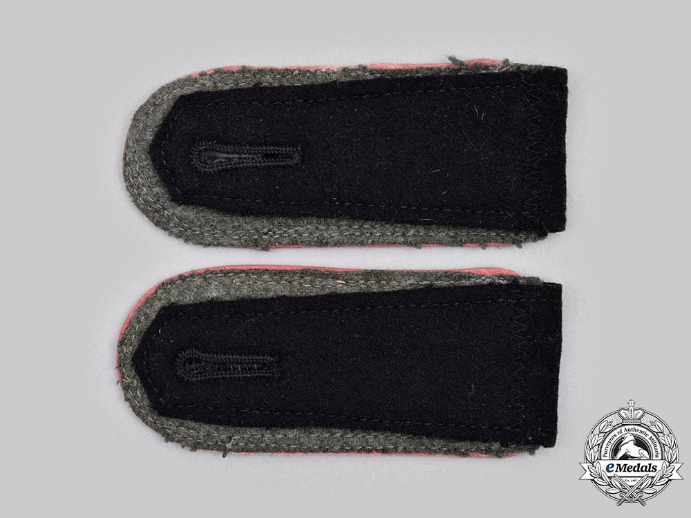 germany,_ss._a_set_of_waffen-_ss_panzer_unterscharführer_shoulder_straps_c2020_770_mnc7729