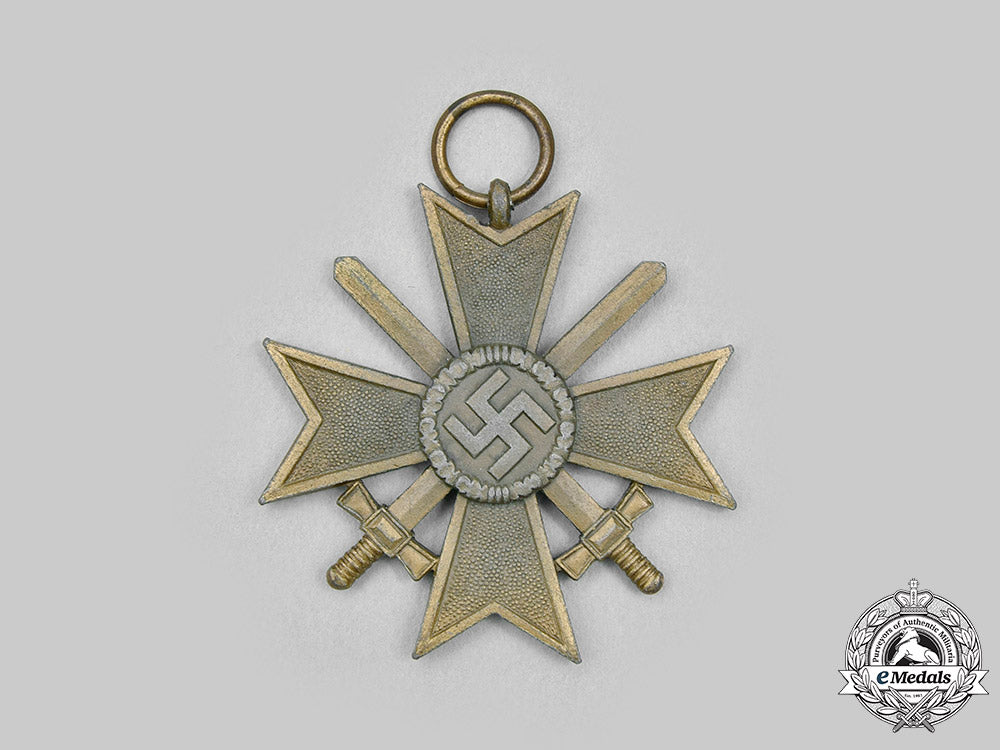 germany,_luftwaffe._a_war_merit_cross_ii_class_with_swords,_with_award_document,_by_klein&_quenzer_c2020_770_mnc8296