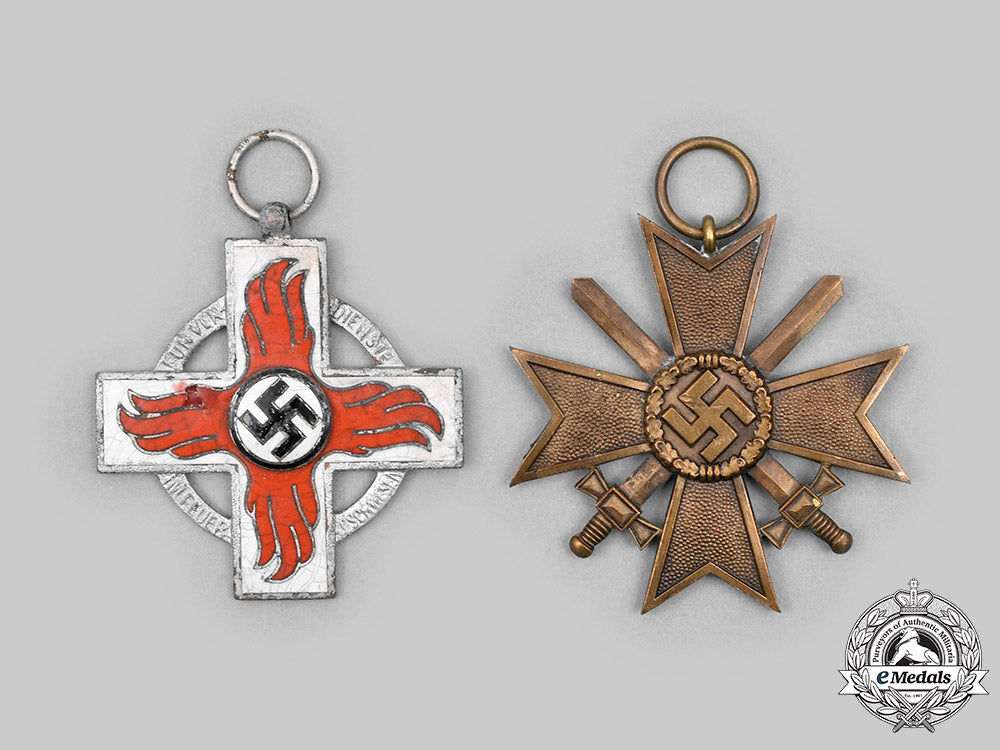 germany,_third_reich._a_pair_of_medals_c2020_773_mnc6323