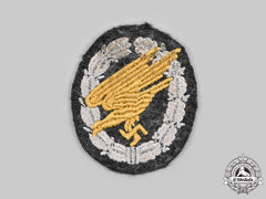 Germany, Luftwaffe. A Fallschirmjäger Badge, Cloth Version