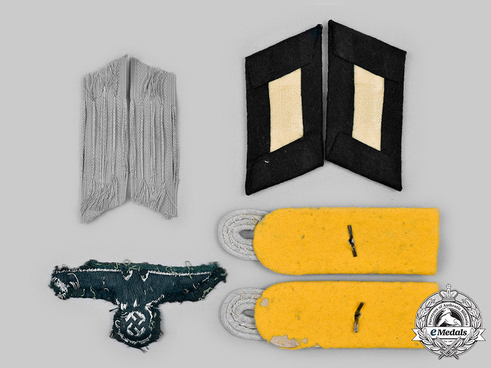 germany,_wehrmacht._a_mixed_lot_of_uniform_insignia_c2020_779_mnc3225