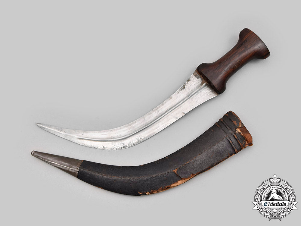 yemen,_ottoman_protectorate._a_jambiya,_c.1900_c2020_785_mnc4112_1