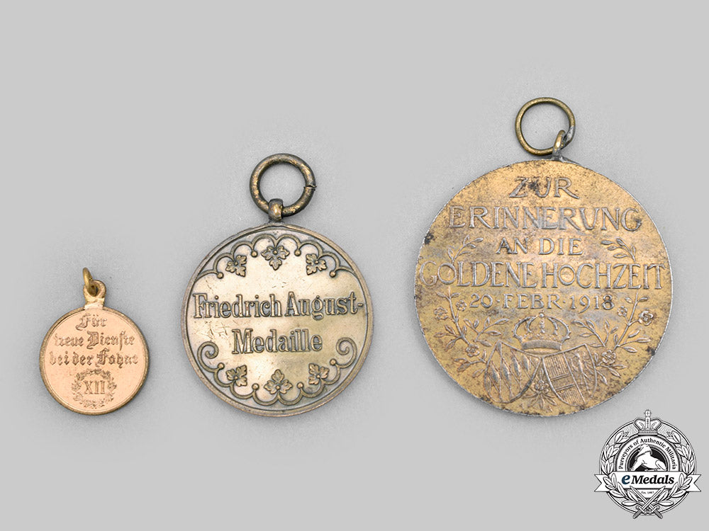 germany,_imperial._a_lot_of_medals&_decorations_c2020_787_mnc3258_1