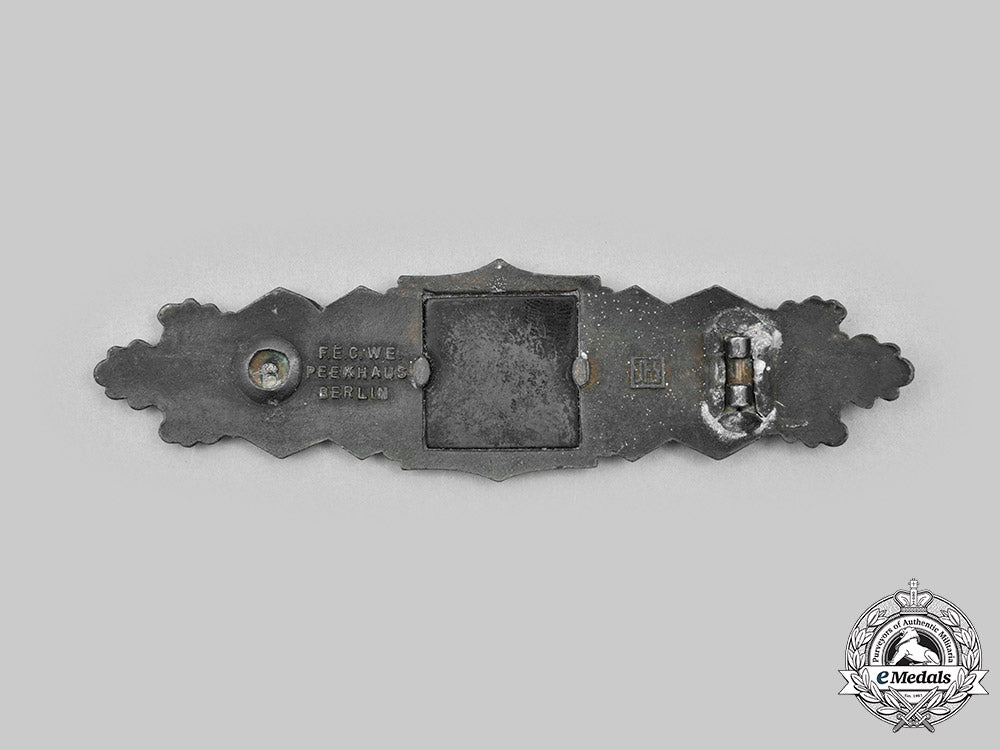 germany,_wehrmacht._a_close_combat_clasp,_bronze_grade,_by_josef_feix&_söhne_c2020_789_mnc3264_1